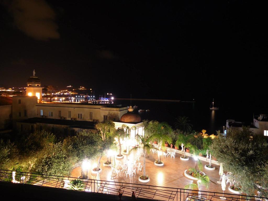 Hotel Terme Rosaleo Casamicciola Terme Exterior photo